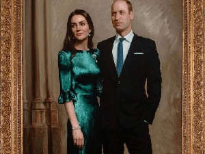 3 Fakta Busana Kate Middleton dalam Lukisannya Bersama Pangeran William