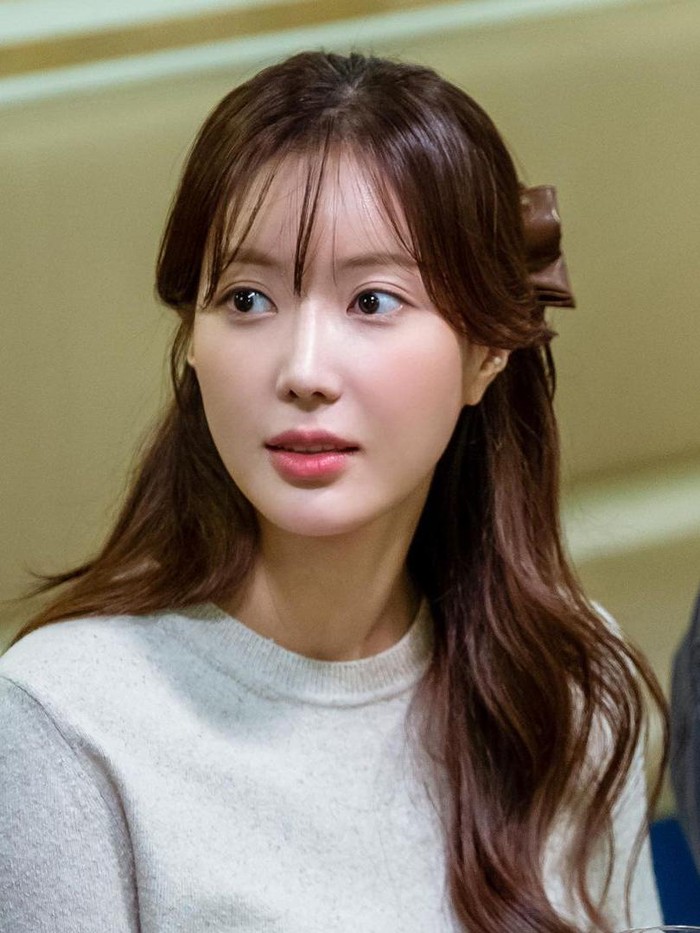 Im Soo Hyang sebagai Woo Ri (Woori The Virgin) juga tokoh inspiratif. Ia besar tanpa ayah, tapi sukses menjadi asisten penulis dan membahagiakan nenek serta ibunya. Bahkan, ia dikelilingi laki-laki bertanggungjawab./ Foto: instagram.com/hellopapa11