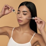 Ini Manfaat dan Waktu yang Tepat Pakai Face Oil Biar Wajah Auto Sehat dan Glowing