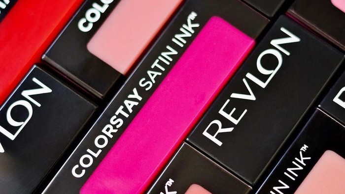 Revlon Amerika Serikat Dikabarkan Ajukan Kebangkrutan, Bagaimana dengan di Indonesia? Simak Penjelasannya, Beauties!