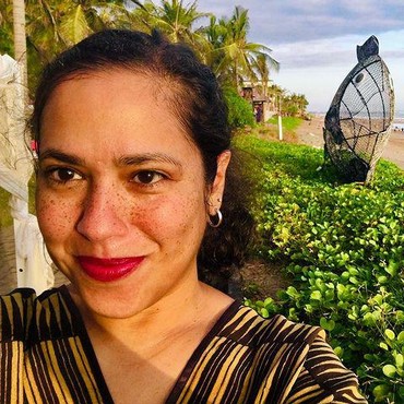 7 Potret Rayya Makarim, Wanita yang Dikabarkan Sempat Dekat dengan Zack Lee