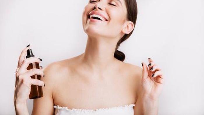 Mengandung Probiotik, Ini 5 Brand Skincare yang Bisa Bikin Kamu Cantik Tanpa Makeup