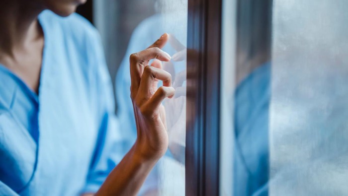 Mirip Introvert, Gangguan Kepribadian Avoidant Personality Disorder Juga Bikin Nggak Suka di Keramaian