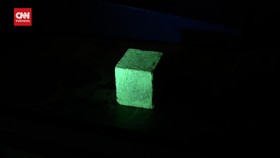VIDEO: Beton 'Glow in The Dark' ala Mesir, Bisa Hemat Listrik Jalan