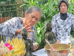Meresapi Makna dan Syukur di Tradisi Ulur-ulur Telaga Buret Tulungagung