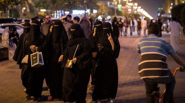 img-title Wanita Tak Lagi Wajib Pakai Hijab, Gaya Rambut Pendek Tren di Arab Saudi