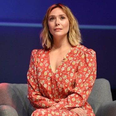 Elizabeth Olsen Diam-diam Sudah Menikah Sebelum Pandemi COVID-19