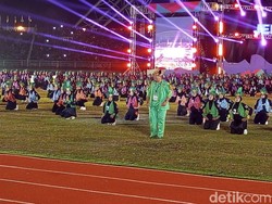 Opening Ceremony Porprov Jatim VII, Bupati Jember Nyanyi Lagu Madura