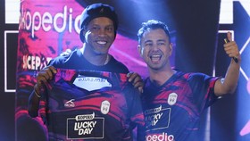 RD Kepikiran Ronaldinho, Mulai dari Foto Bareng Sampai Motivasi