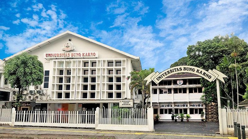 Bercita-cita akan sesuatu, seperti mengenyam pendidikan tinggi atau sukses menjalankan usaha tertentu, merupakan hak semua orang.