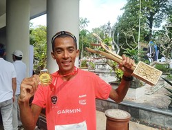 2 Jam 36 Menit, Agus Prayogo Jadi Pelari Tercepat di Ajang IIM 2022