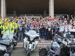 Jadi yang Pertama, Komunitas Moge Ini Berkunjung ke Pabrik Pesawat Indonesia