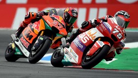 Hasil Moto2 Belanda: Fernandez Menang, Pertamina Mandalika Cemerlang