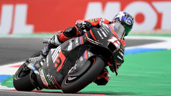 Maverick Vinales bangkit setelah satu tahun terpuruk di MotoGP dengan meraih podium ketiga MotoGP Belanda 2022 di Sirkuit Assen, Minggu (26/6).