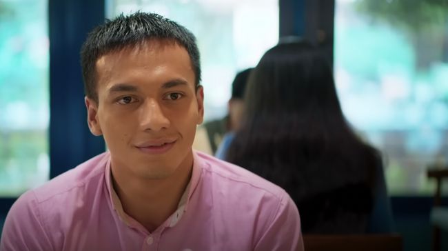 Kendati belum lama di industri film nasional, namun Jefri Nichol sudah bermain di belasan film. Berikut rekomendasi film yang dibintangi Jefri Nichol.