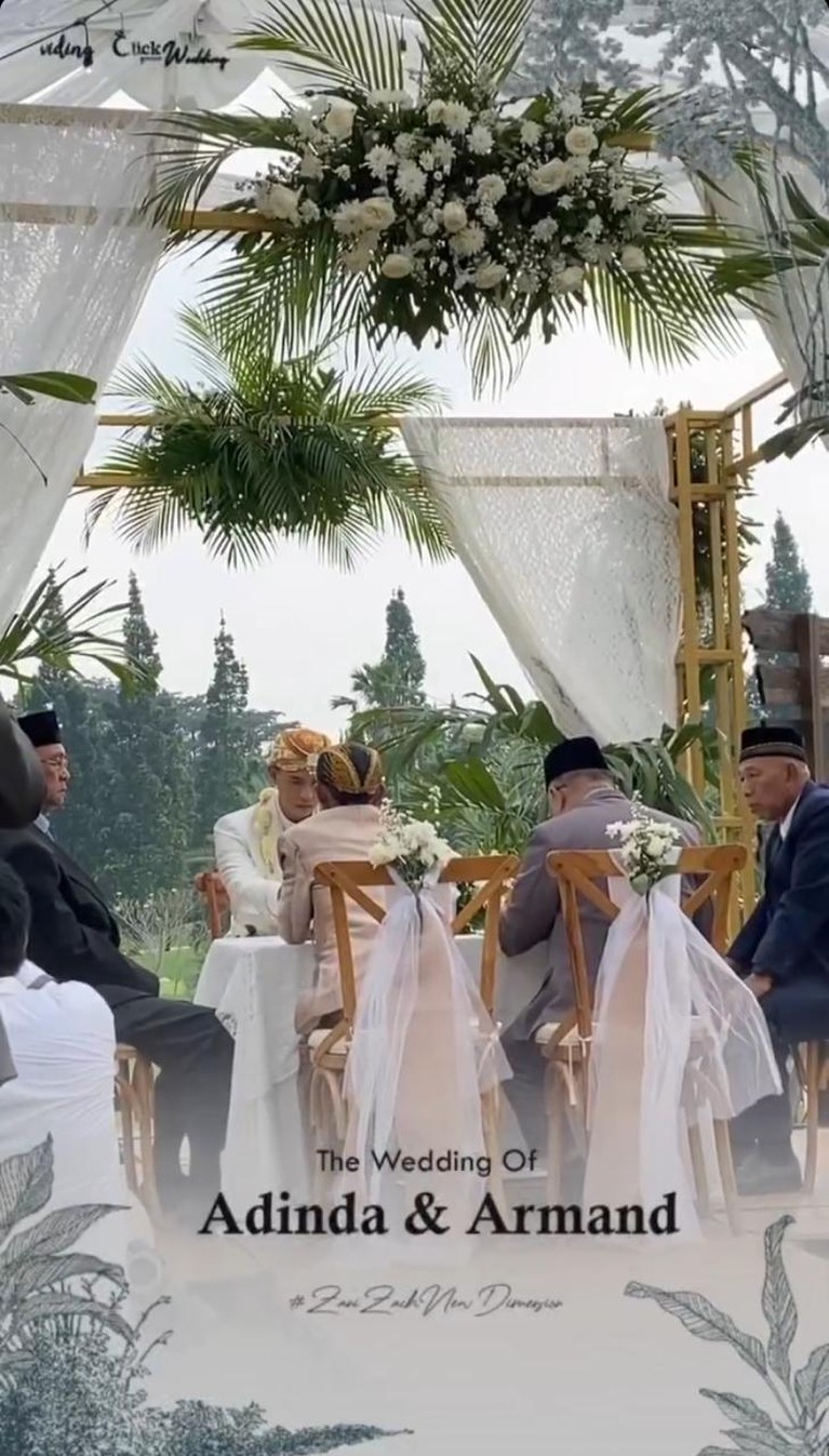 Adinda Azani Adinda Azani