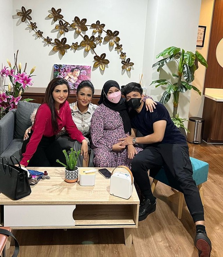 Ashanty dan Krisdayanti Ashanty dan Krisdayanti