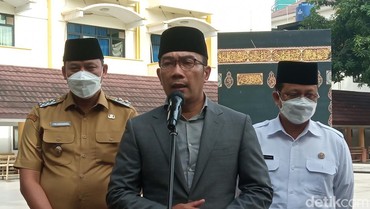 Kenang Sosok Ayahanda Emil Dardak, Ridwan Kamil: Beliau Pribadi yang Tenang