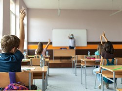 Pandemi Belum Berakhir, Tolong Adakan Lagi Sekolah Hybrid