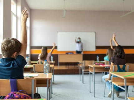 6 Aturan PTM Terbaru Kemendikbudristek, Sekolah Dihentikan Jika Ada Kasus COVID-19