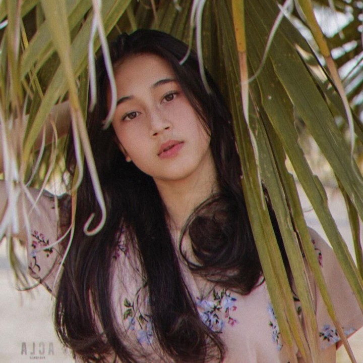 <p>"Aku bacain komentar kok, aku terima dan aku terima kasih karena kalian sudah memberikan saran dan kritik kepada aku," tuturnya, dikutip dari <em>detikcom</em>. (Foto: Instagram @keisyalevronka)<br /><br /><br /></p>