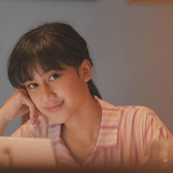 <p>Keisya Levronka merupakan finalis Indonesian Idol musim kesepuluh. Penyanyi muda tersebut sudah punya empat single dan<em> Tak Ingin Usai</em> adalah yang terbaru. (Foto: Instagram @keisyalevronka)</p>