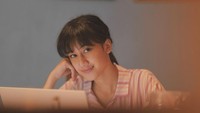 <p>Keisya Levronka merupakan finalis Indonesian Idol musim kesepuluh. Penyanyi muda tersebut sudah punya empat single dan<em> Tak Ingin Usai</em> adalah yang terbaru. (Foto: Instagram @keisyalevronka)</p>