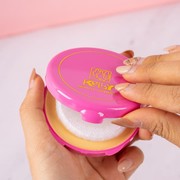 Bukan Cuma Krim Wajah, Makeup Jadul Kelly Juga Punya 4 Varian Bedak Murah Meriah, Cuma Rp11 Ribu!