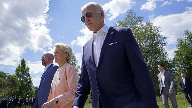 Raja Inggris, Charles, akan menerima kunjungan Presiden Amerika Serikat (AS) Joe Biden yang akan melakukan tur Eropa pada Juli ini.
