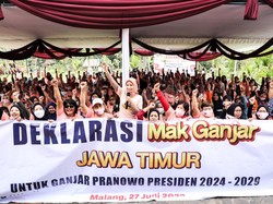 Ribuan Emak-emak di Jatim Deklarasi Dukung Ganjar Jadi Presiden 2024
