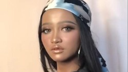 img-title 7 Before-After Makeup Gadis Situbondo bak Model Internasional Bikin Pangling