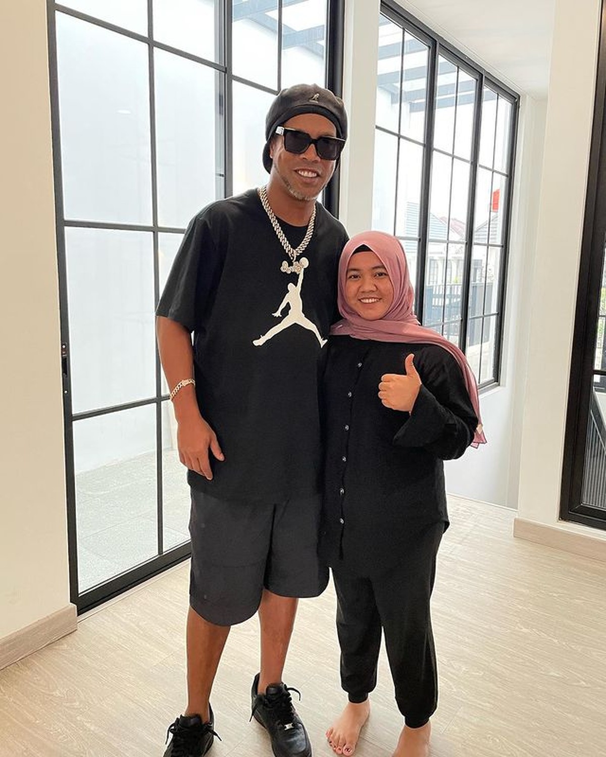 Shela Lala Pengasuh Rafathar