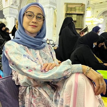 Siapakah 2 Pria yang Sedang Dekati Desy Ratnasari?