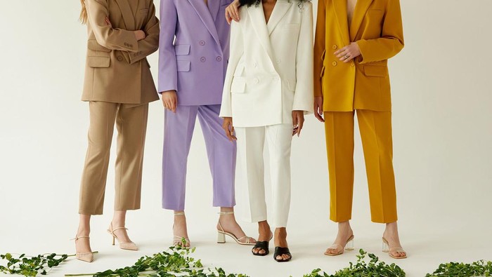 Bad Mood, Coba Kenakan Pakaian dengan 5 Warna ini untuk Mencerahkan Harimu