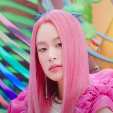 Lirik Lagu See Tinh - Hoang Thu Linh