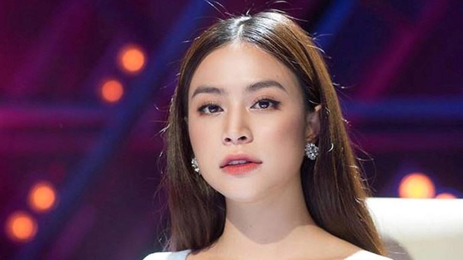 Hoàng Thuỳ Linh Lirik Lagu See Tình - Hoàng Thuỳ Linh