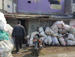 Juragan Rongsokan Sidoarjo Tertembak di Leher dan Lengan Tembus Dada