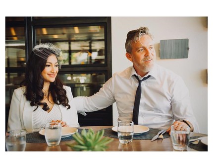 7 Potret Rahma Azhari yang Baru Rayakan Ultah Pernikahan dengan Aktor Hollywood