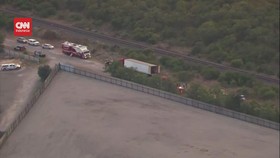 VIDEO: Puluhan Imigran Gelap Tewas Dalam Truk Kontainer di Texas