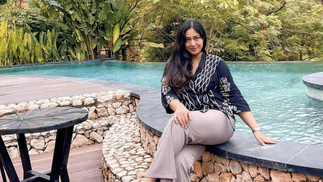 Ayu Anjani bercerai dari suaminya buntut tragedi kapal tenggelam di Labuan Bajo yang menewaskan ibu dan adiknya.