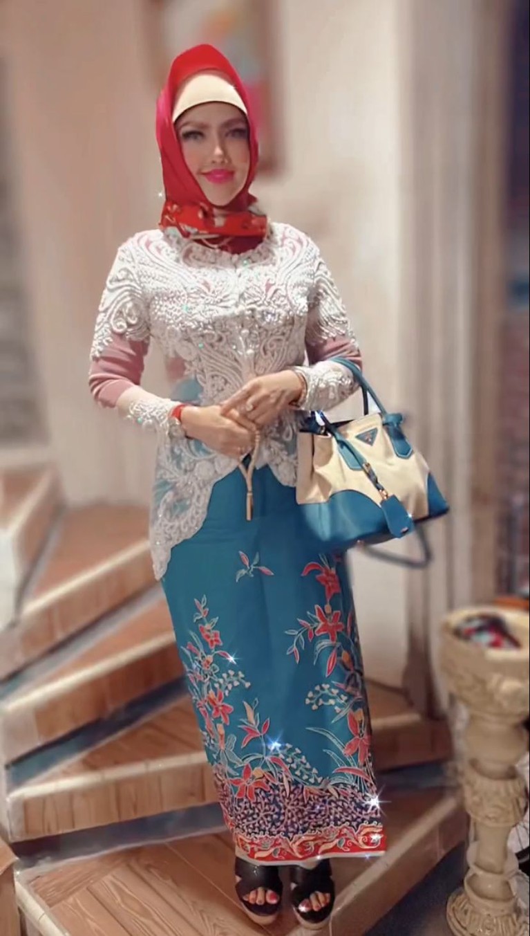 Barbie Kumalasari Barbie Kumalasari