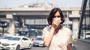 Sebabkan Penuaan Dini Hingga Kesehatan Tubuh Terganggu, Ini 5 Dampak Berbahaya dari Menghirup Kualitas Udara yang Buruk