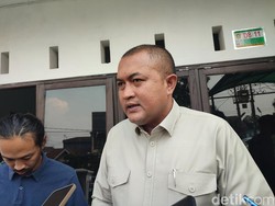 Ketua DPRD Kab Bogor Beri Penjelasan Usai Diperiksa KPK soal Ade Yasin