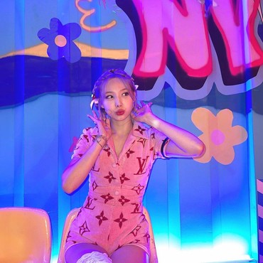 Berani Serang Haters, Nayeon TWICE Akui Mampu Bongkar Identitas Pelaku