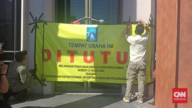 Holywings Indonesia menutup beberapa outlet di sejumlah wilayah imbas kasus promosi minuman beralkohol gratis untuk pelanggan bernama Muhammad dan Maria.