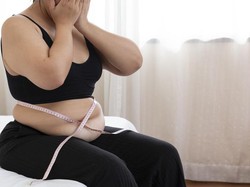 Kamu Harus Tahu! 5 Pola Makan Ini Bikin Berat Badan Susah Turun