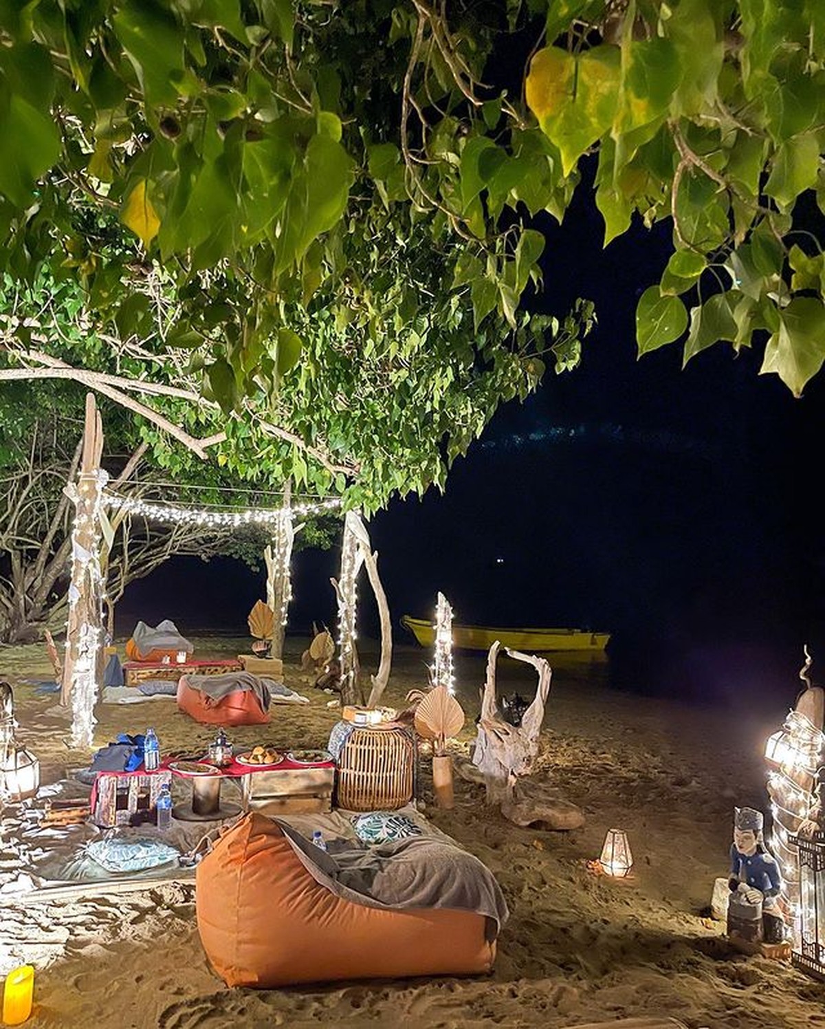 Shaloom Razade dan Sulthan Alatas