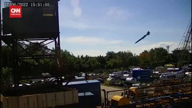 VIDEO: Zelensky Beberkan Detik-detik Rudal Rusia Serang Mal Ukraina