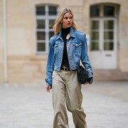 Fashion Items Esensial Wajib Ada di Lemari Anak Kuliah, Kamu Sudah Punya?