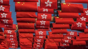 Warga Hong Kong soal Penuh Bendera China Sambut Xi Jinping: Lebay